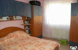 Apartament cu 2 camere, decomandat, 56 mp, zona strazii Florilor