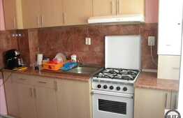 Apartament cu 2 camere, decomandat, 56 mp, zona strazii Florilor