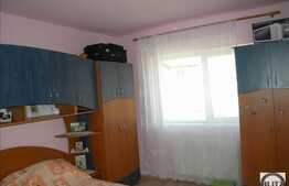 Apartament cu 2 camere, decomandat, 56 mp, zona strazii Florilor