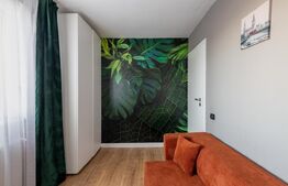 Apartament de 3 camere, modern, etaj intermediar, zona Vivo