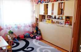 De vanzare apartament 3 camere, 66 mp, boxa subsol, zona strazii Aurel Vlaicu