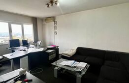 Apartament de 3 camere, 65 mp, decomandat, plus uscatorie, Piata Zorilor