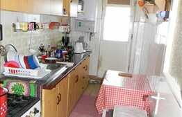 Vanzare apartament decomandat cu 3 camere