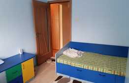 Apartament luminon cu 3 camere, 65 mp, decomandat, balcon, zona Profi