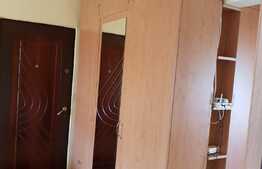 Apartament luminon cu 3 camere, 65 mp, decomandat, balcon, zona Profi