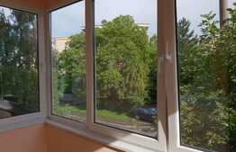 Apartament luminon cu 3 camere, 65 mp, decomandat, balcon, zona Profi