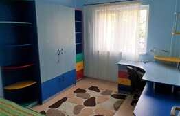 Apartament luminon cu 3 camere, 65 mp, decomandat, balcon, zona Profi