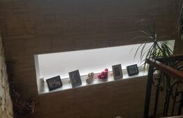 Casă cu 4 camere de vânzare în Gilău