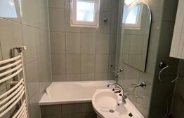 Apartament 3 camere, 60 mp,pet frienydl, balcon, zona Hotel Royal