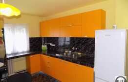 3 camere, decomandat, 70 mp, recent renovat, zona Bulevardului Nicolae Titulescu