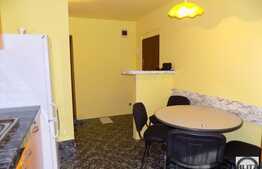 3 camere, decomandat, 70 mp, recent renovat, zona Bulevardului Nicolae Titulescu