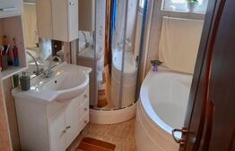 Apartament la cheie, 3 camere, 64 mp, parcare, et intermediar, zona Teilor 