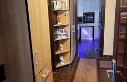 Apartament la cheie, 3 camere, 64 mp, parcare, et intermediar, zona Teilor 