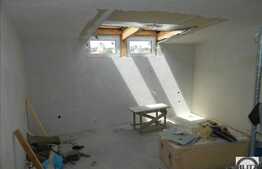 Apartament 3 camere, 85mp plus 35 mp terasa, mansarda, zona Piata Engels