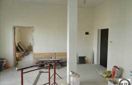 Apartament 3 camere, 85mp plus 35 mp terasa, mansarda, zona Piata Engels