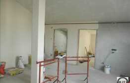 Apartament 3 camere, 85mp plus 35 mp terasa, mansarda, zona Piata Engels