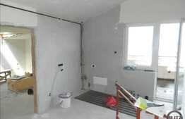 Apartament 3 camere, 85mp plus 35 mp terasa, mansarda, zona Piata Engels