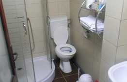 Apartament cu 2 camere, 64 mp, parcare, boxa, zona Casei de Cultura!