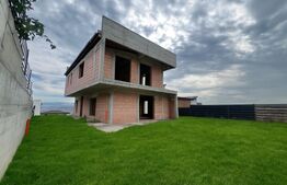 Casa individuala | 5 camere | D + P + E | 186 mp. | Teren 415 mp. 