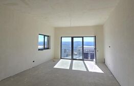 Duplex spatios 193 mp utili, 65 mp terase circulabile, 200 mp teren, Iris