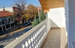 Casa individuala, 5 camere, curte, pentru locuit sau birou, Andrei Muresanu!