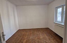 Casa individuala, 5 camere, curte, pentru locuit sau birou, Andrei Muresanu!