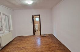 Casa individuala, 5 camere, curte, pentru locuit sau birou, Andrei Muresanu!