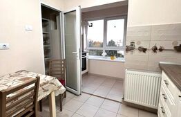 Apartament cu 2 camere, decomandat, etaj intermediar, Zorilor