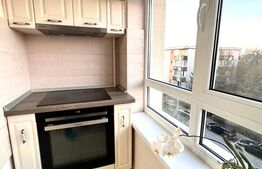 Apartament cu 2 camere, decomandat, etaj intermediar, Zorilor