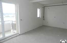 Vanzare apartament in zona Polus! Finalizat in 2015! 2 camere,60 mp! Semifinisat