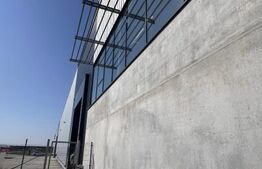 Hala cu pod rulant, cladire admininstrativa. Top!