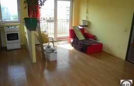 Apartament 2 camere, 45 mp, balcon, zona strazii Cetatii! Partial mobilat!