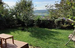 Casă cu 4 camere si apartament de 2 camere, 180mp utili view panoramic