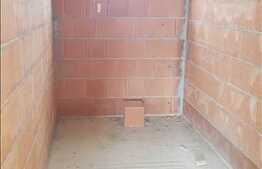 Vanzare apartament 4 camere, 119 mp, semifinisat, parcare, zona strazii Dealului