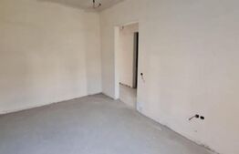 Apartament cu 4 camere, scara interioara, gradina, garaj, zona Terra
