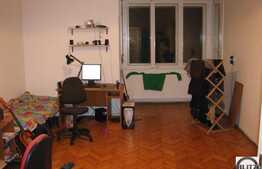 2 camere de vanzare, 82 mp cu terasa de 8 mp si curte 100 mp