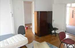 2 camere de vanzare, 82 mp cu terasa de 8 mp si curte 100 mp