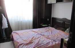 De vanzare apartament 3 camere, 55 mp, boxa subsol, zona strazii Primaverii