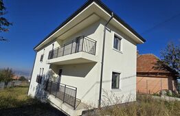 Casă cu view deosebit, garaj, teren de 590 mp, Feleacu