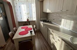 Apartament 2 camere decomandate, etaj intermediar, zona Zorilor