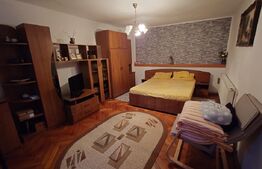 Casă săsească de vânzare cu teren generos Codlea – 1368 mp – Poziție centrală