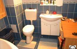 Vanzare apartament cu 2 camere plus balcon, partial mobilat