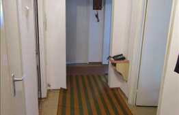 Vanzare apartament cu 4 camere, 80 mp, etaj intermediar, zona strazii Mehedinti