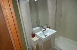 Apartament de închiriat de 4 camere, Centrul Civic