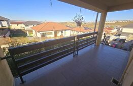 Casa individuala 240mp, 6 camere, teren ~600mp, cu panorama superba, in Dezmir