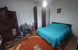 Casă spațioasă cu priveliște către Piatra Craiului, în Zărnești