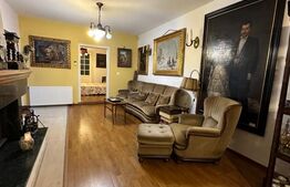 Casă de lux renovată cu priveliște spectaculoasă, în inima Brașovului 