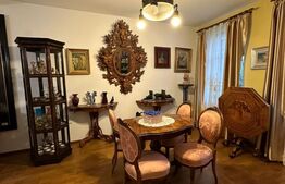 Casă de lux renovată cu priveliște spectaculoasă, în inima Brașovului 