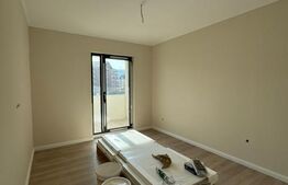 Apartament 3 camere, partial mobilat, prima inchiriere, parcare, zona Eroilor