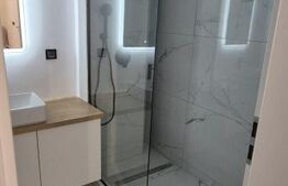 Apartament 3 camere, lux, prima inchiriere, parcare,  terasa, zona Eroilor 